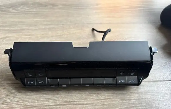 Interior fan control switch