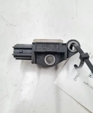 Audi A6 S6 C6 4F Airbag deployment crash/impact sensor 4F0959651