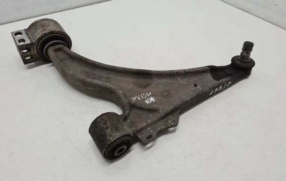 Opel Astra J Front lower control arm/wishbone