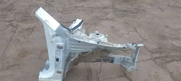 Front quarter panel