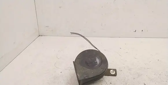 BMW 7 E38 Horn signal E335717 73345 CH2035