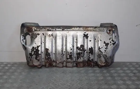 Mitsubishi Pajero Front underbody cover/under tray 