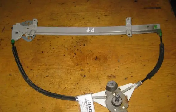 Ford Escort Front door window regulator with motor