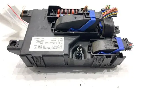 Fiat Grande Punto Other control units/modules 00517817590