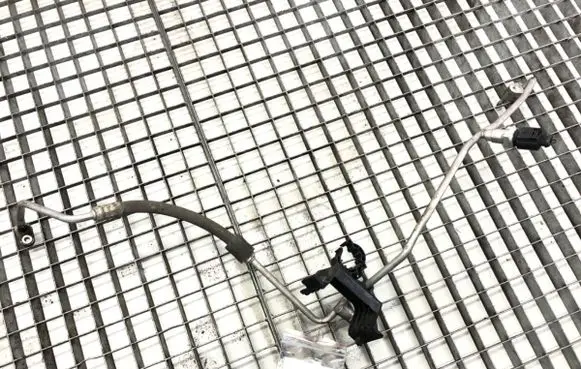 Air conditioning (A/C) pipe/hose