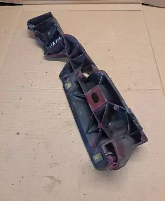 Renault Scenic III - Grand scenic III Front bumper mounting bracket 631223715R
