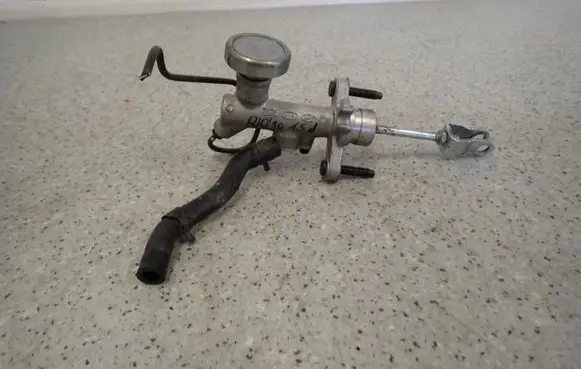 KIA Rio Clutch master cylinder 