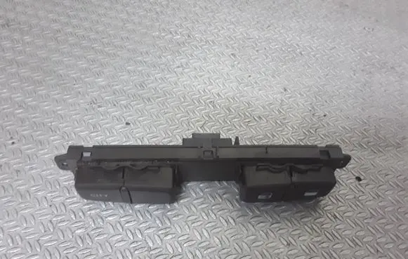 Lancia Musa Electric window control switch 12000394