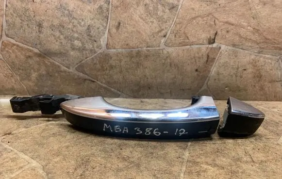 Audi A8 S8 D4 4H Front door exterior handle 4H0837205
