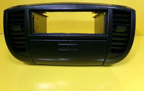 Nissan Micra Panel trim 