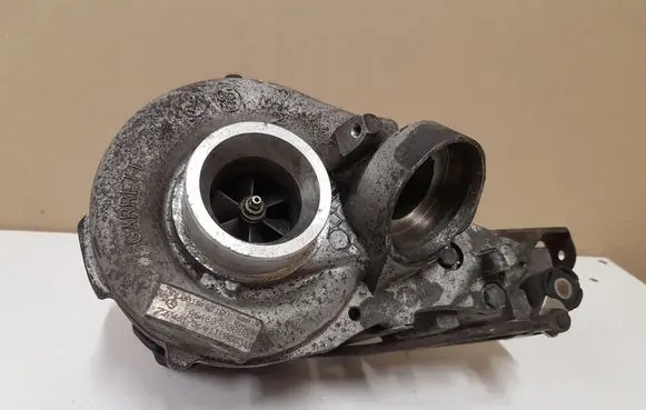 Mercedes-Benz C W203 Turbo AL0018GT18V A6460900080 6NW008412