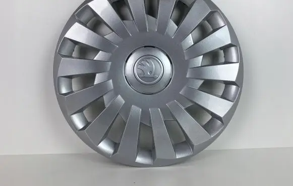 Skoda Octavia Mk3 (5E) R16 wheel hub/cap/trim 