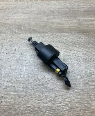 Opel Astra H Brake pedal sensor switch 15611J