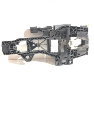 Audi Q7 4L Rear door exterior handle/bracket 4L0839885G