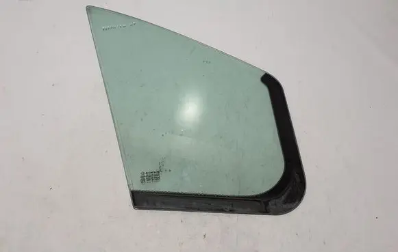 Renault Trafic III (X82) Front door vent window glass four-door 802628900R