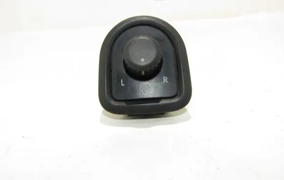 Volkswagen Transporter - Caravelle T5 Wing mirror switch