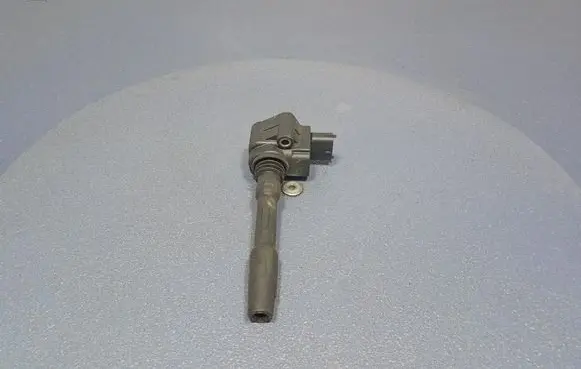 High voltage ignition coil