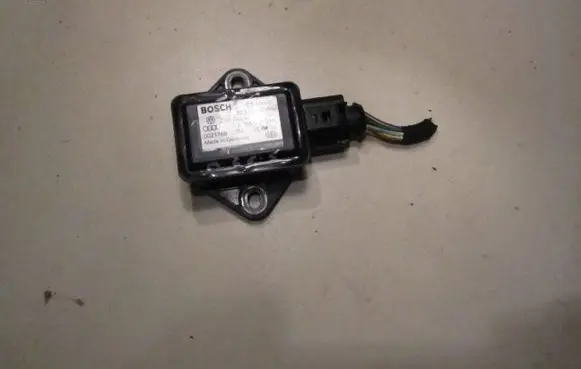 Audi A6 S6 C5 4B ESP acceleration yaw rate sensor 8E0907637A 0021766 0265005245