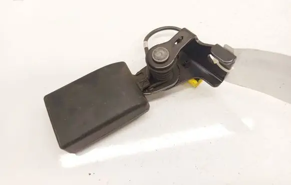 Mercedes-Benz A W176 Rear seatbelt buckle A1768600369 307948400