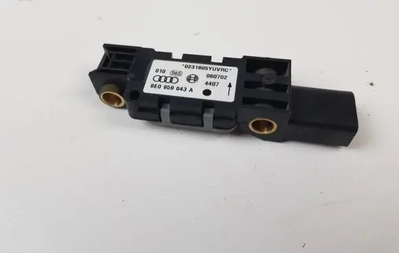 Audi A4 S4 B6 8E 8H Airbag deployment crash/impact sensor 8E0959643A