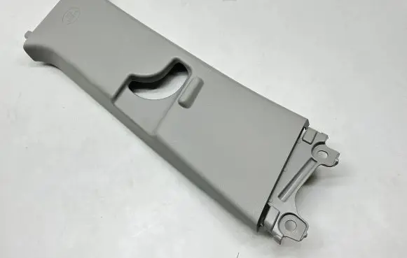 Toyota Yaris Cross (B) pillar trim (top) 624110D340