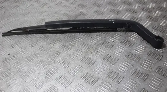 Land Rover Discovery 4 - LR4 Rear wiper blade arm