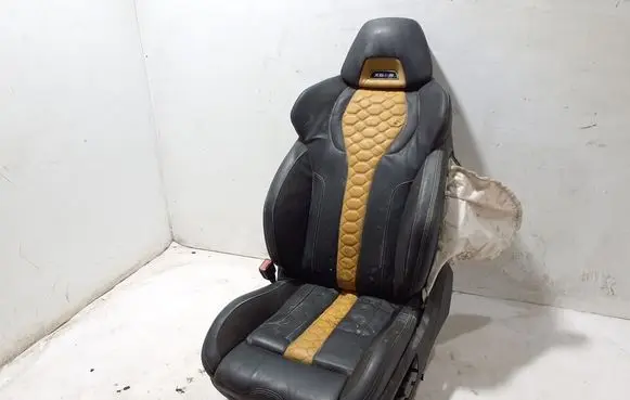 BMW X6 G06 Front driver seat 