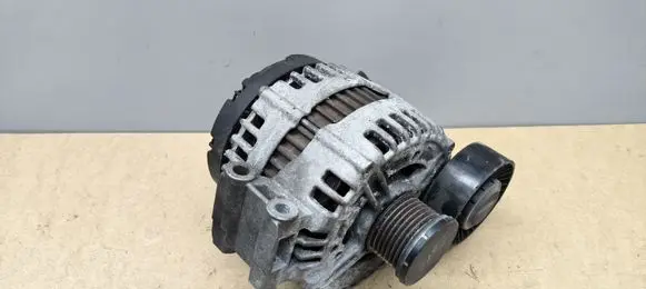 BMW 3 E90 E91 Generator/alternator 7550469