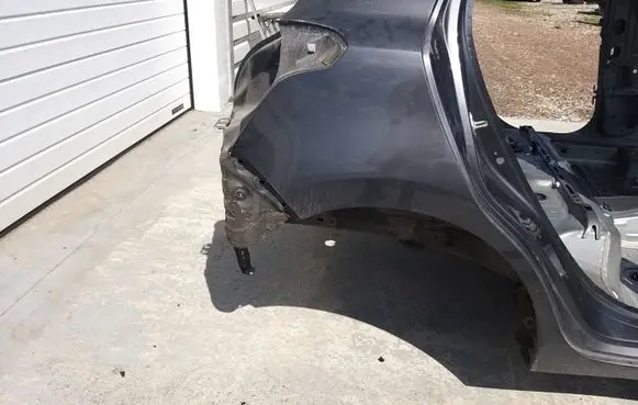 Suzuki Swift III Rear quarter panel ZMW