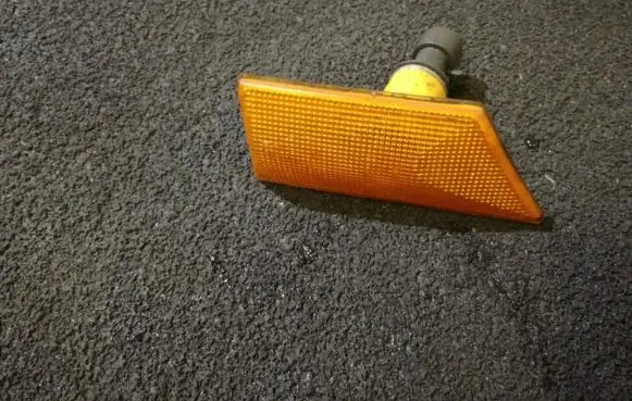 Opel Vectra C Front fender indicator light 09180872