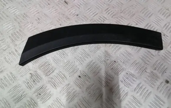 Skoda Superb B8 (3V) Front bumper splitter molding