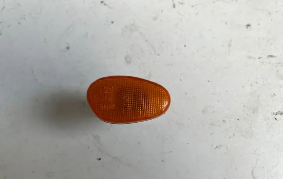 Alfa Romeo 145 - 146 Front fender indicator light