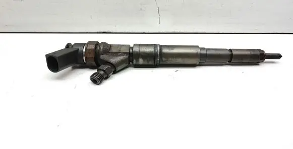 BMW 5 E60 E61 Fuel injector 7794435 0445110209