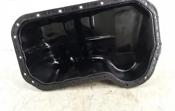 Volkswagen PASSAT B5 Oil sump 