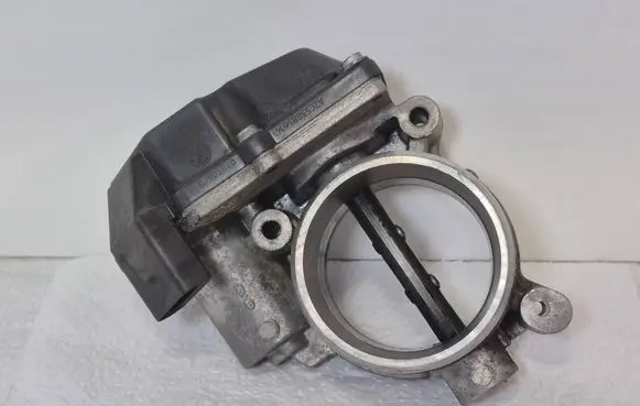 Audi Q7 4L Throttle valve 059145950A