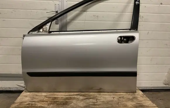 Volvo S40, V40 Front door 
