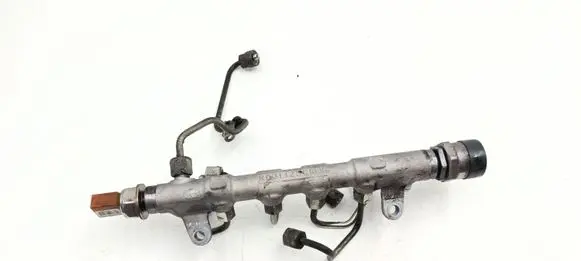 Volkswagen PASSAT B7 Fuel main line pipe 03L130089J