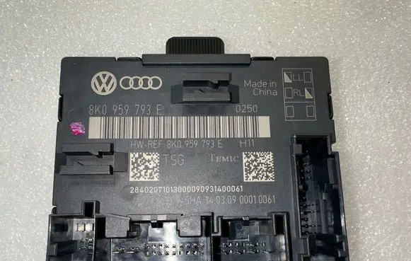 Audi A4 S4 B8 8K Door control unit/module 8K0959793E