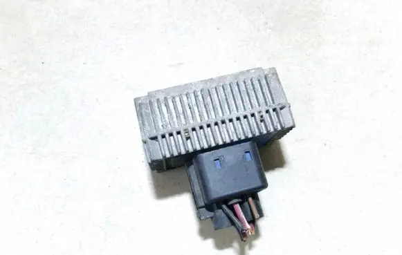 Opel Zafira A Glow plug pre-heat relay 55353011 51299014a