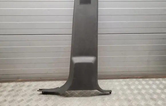 Dodge RAM (B) pillar trim (bottom) 1DX56TRMAB