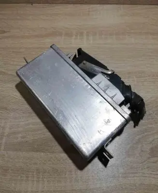BMW 5 E34 ABS control unit/module 0265103047 1160413