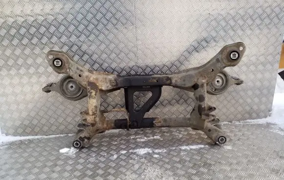 Volvo XC60 Rear subframe 