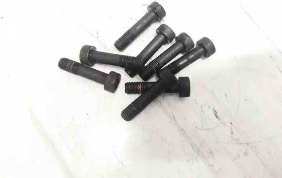 Toyota Verso Nuts/bolts 