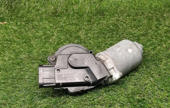 Opel Insignia A Wiper motor 13227393
