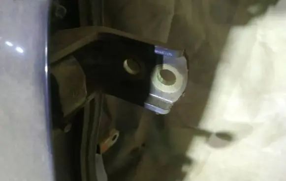 Nissan Micra Front door upper hinge