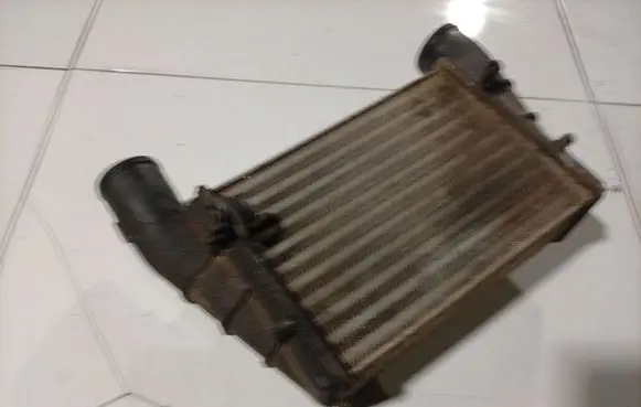 Audi A6 S6 C5 4B Intercooler radiator 