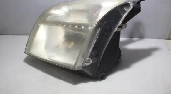 Ford Fusion Headlight/headlamp 246 897-00