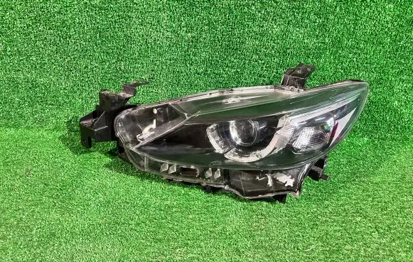 Mazda 6 Headlight/headlamp