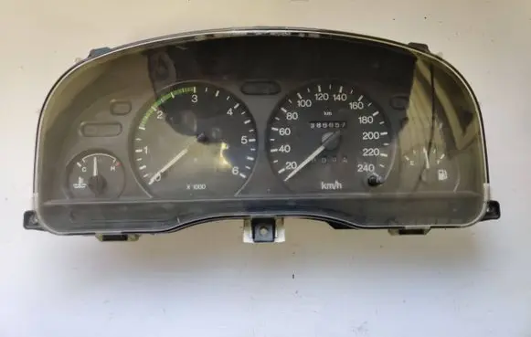 Ford Transit Speedometer (instrument cluster) 98VP10C956FB 431450B P818C
