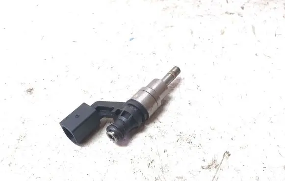 Volkswagen Golf V Fuel injector 03C906036A